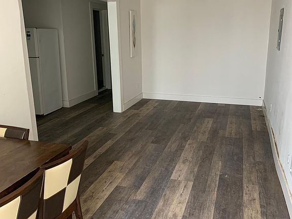 4th image of 1508 Fell St