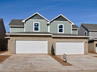 2201 Camino Del Plaza Ln Ln, Edmond, OK 73013