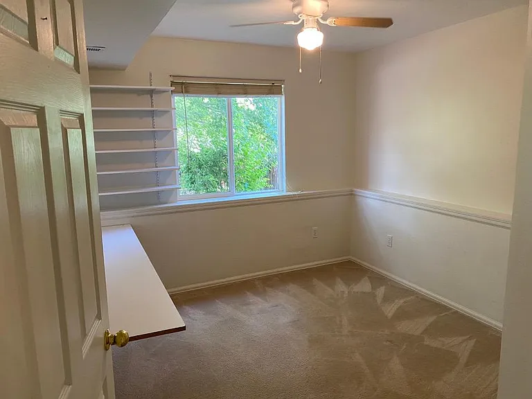 13945 Garfield Dr — Photo 11