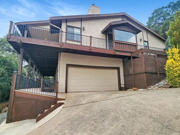 12401 Incline Dr, Auburn, CA 95603