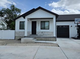 6887 S 190 E, Midvale, UT 84047