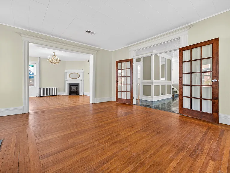 21 Ulster Ave #A — Photo 11