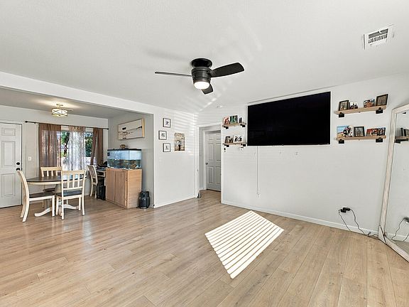 5th image of 3257 E Bailey Dr
