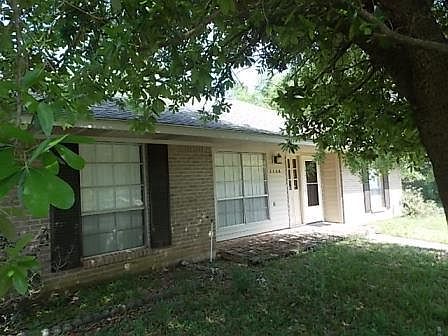 1st image of 2408 Westgate Pkwy