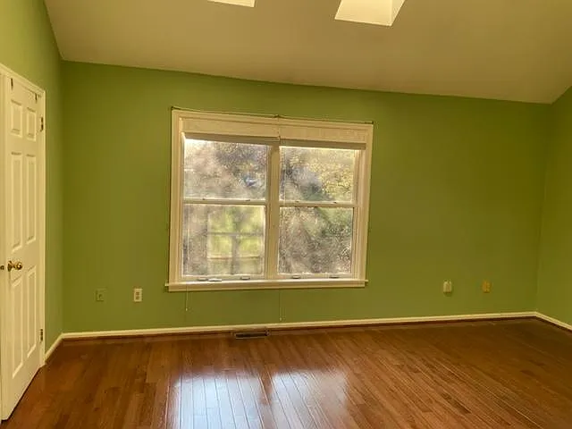 11 Sturbridge Ln — Photo 8