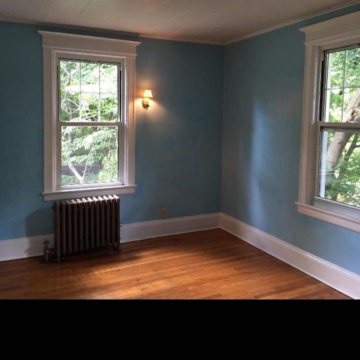 2nd image of 250 Bard Ave