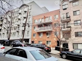 8419 Lander St APT 3B, Jamaica, NY 11435