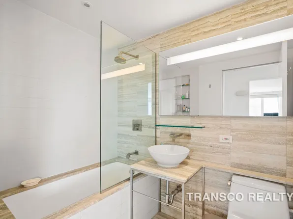 322 West 57th Street image 7 of 7