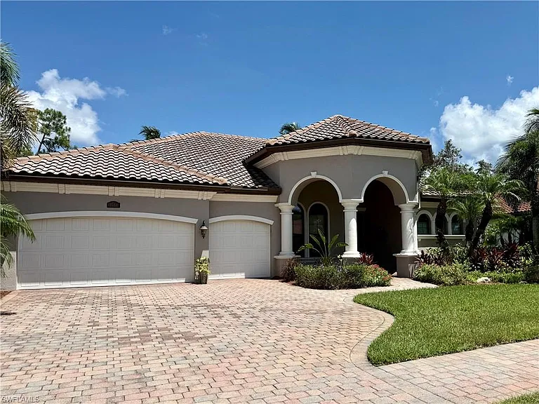 9594 Firenze Cir — Photo 1