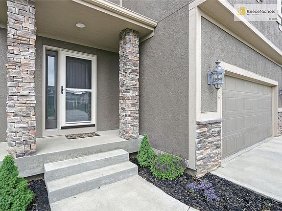 3rd image of 3146 N 124th St