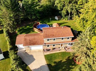 25911 Wayland Ct, Wind Lake, WI 53185