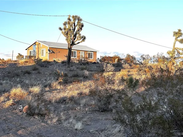 18352 N Maywood Dr, Dolan Springs, AZ 86441