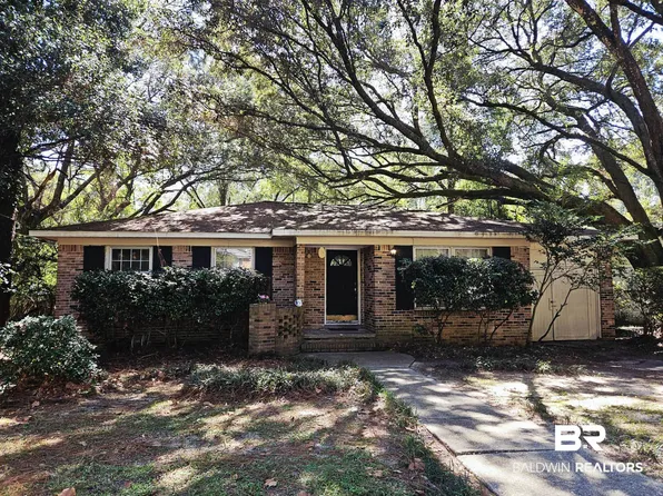 324 Vanderbilt Dr, Mobile, AL 36608
