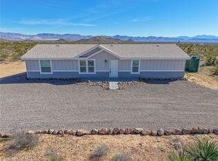 5874 Ehrenburg Dr, Golden Valley, AZ 86413