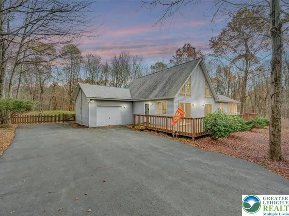 (undisclosed Address), Jim Thorpe, PA 18229