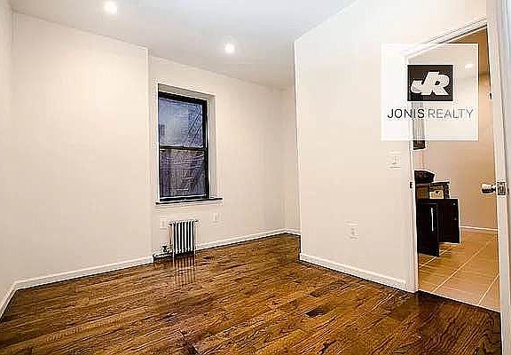 3rd image of 145 E 35th St #1M