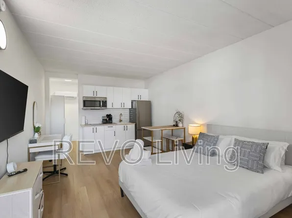 7701 Lundys Ln #19, Niagara Falls, ON L2H 1H3