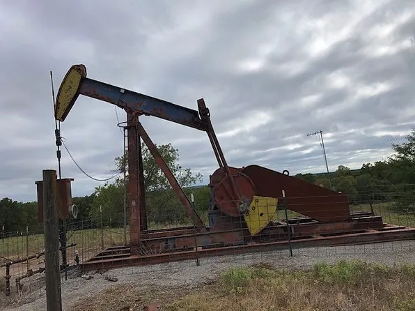 172777 N 3050 Countyline Rd, Ratliff City, OK 73481