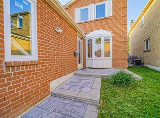 47 Whiteleaf Cres, Toronto, ON M1V 3G1