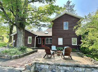 27059 Lyona Rd, Guys Mills, PA 16327