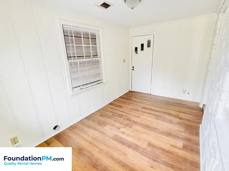 75 E Peebles Rd — Photo 10