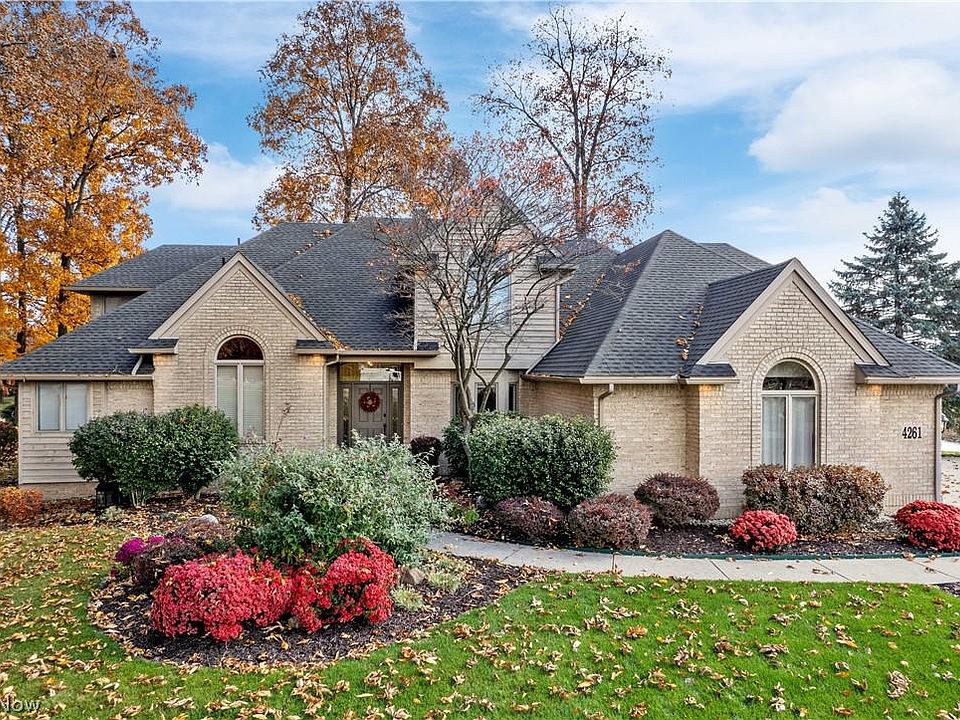 1st image of 4261 Huntington Woods