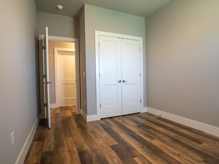 1735 Booker Cir — Photo 19
