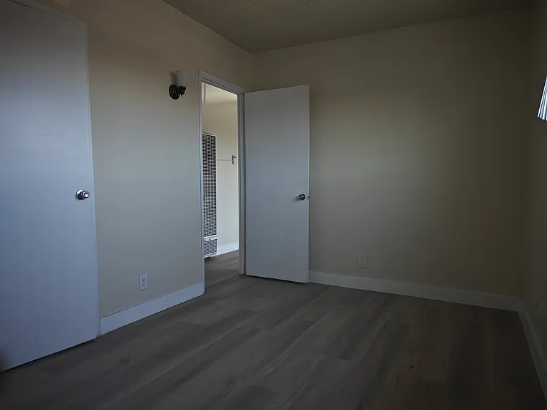 3045 Potrero Ave #C — Photo 10