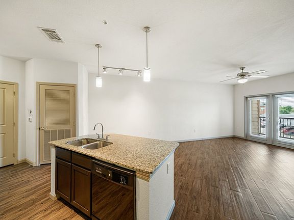 Anatole at Norman general photo