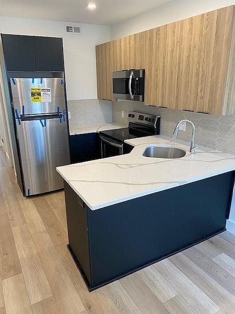 1st image of 1755 N Croskey St #1