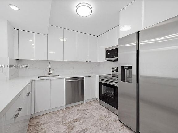 4th image of 2049 S Ocean Dr APT 703