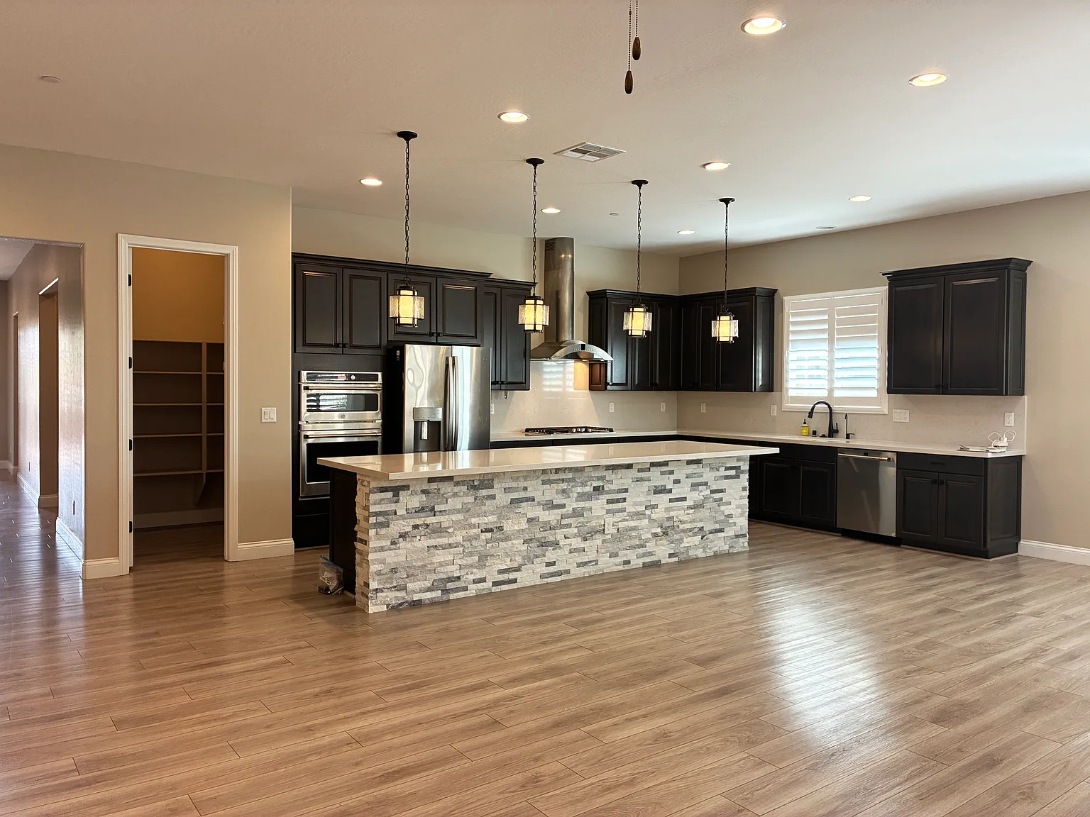 593 Chromatic Chord Ct NV — Photo 3