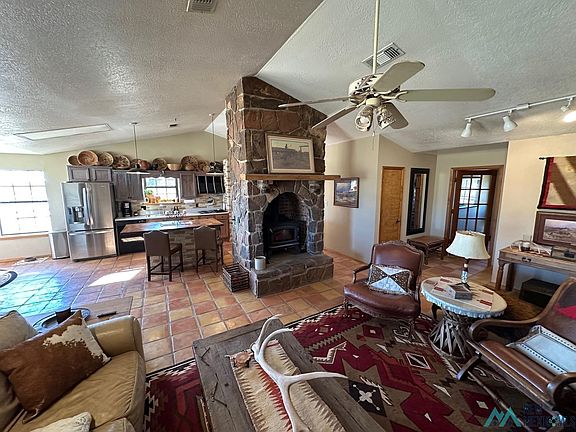 4th image of 4022 Quay Rd #60