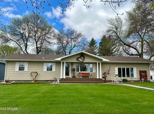 604 Broadway Ave, Portland, ND 58274