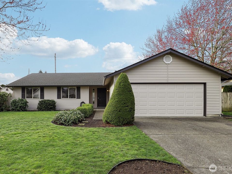 1st image of 15811 NE 35th Street