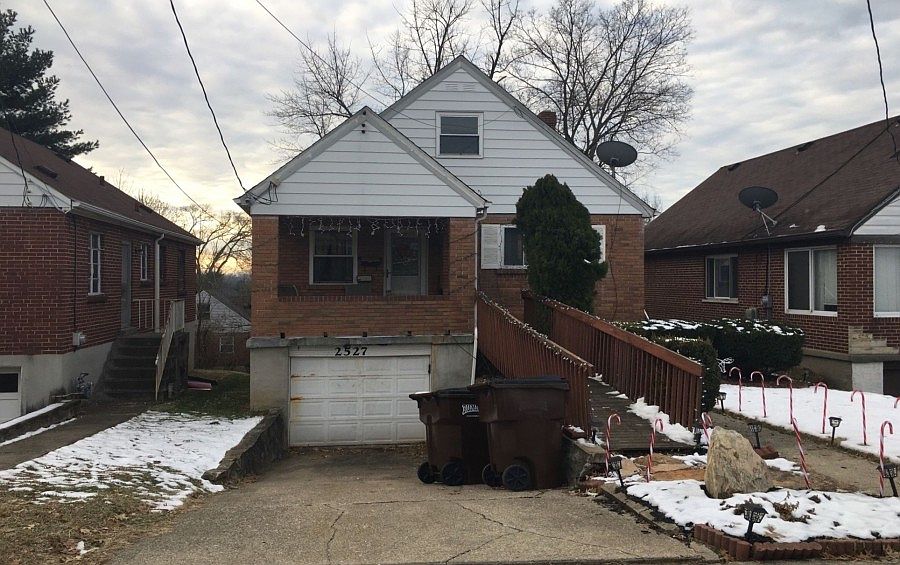 1st image of 2527 Saint Albans Ave
