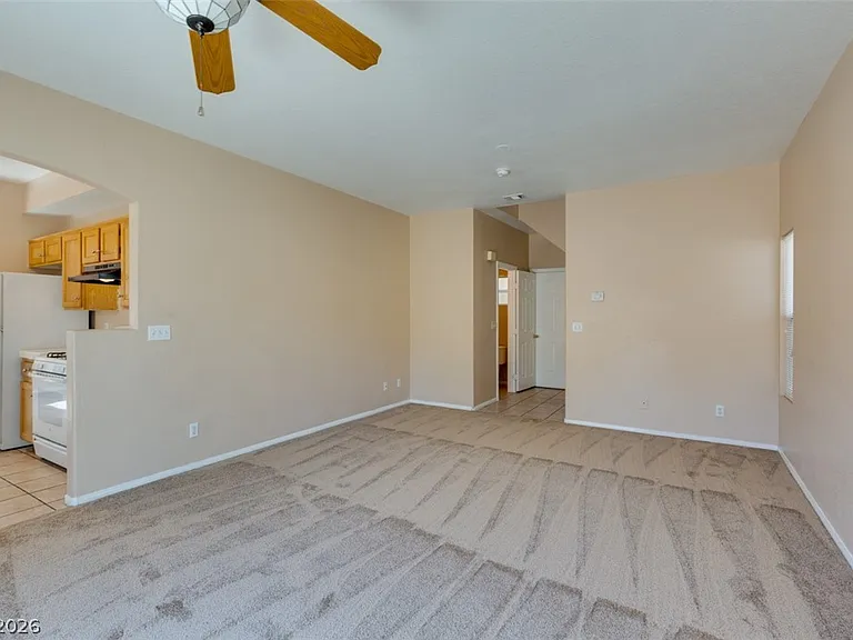 1401 Sycamore Spring Ct — Photo 9