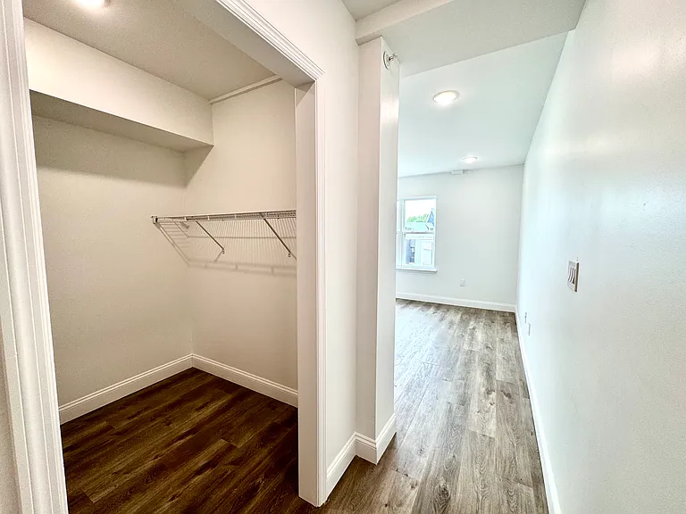 4077 Lancaster Ave #311-R — Photo 14