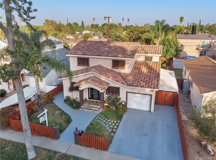 5726 Newcastle Ave, Encino, CA 91316