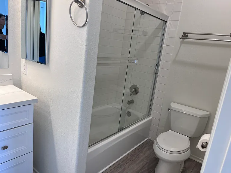 En-suite bathroom bedroom 2