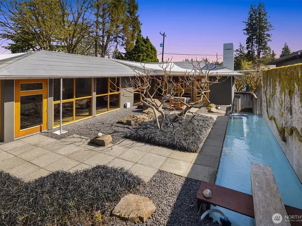 1211 26th Avenue E, Seattle, WA 98112