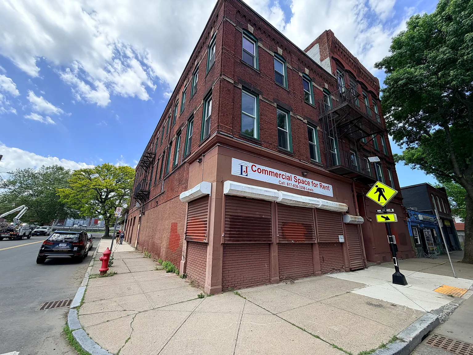 2 bed, 720 sqft, $1,400 — Photo 1