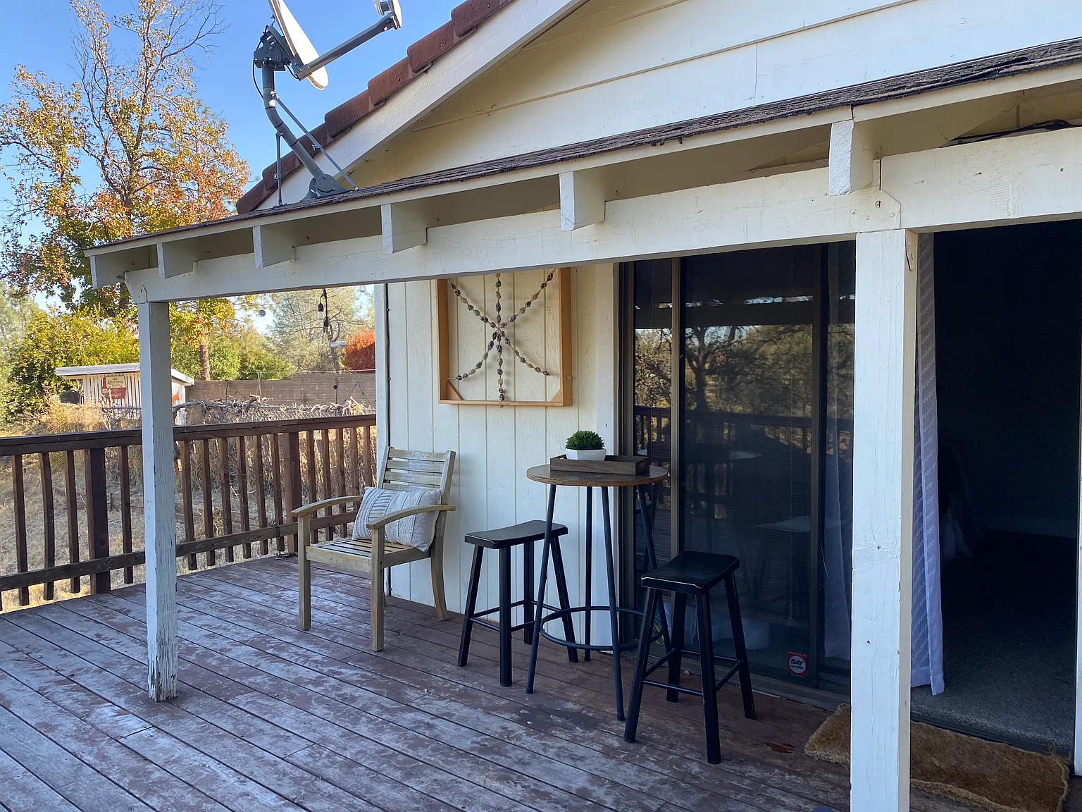 Sandra Ct, Redding — Photo 4
