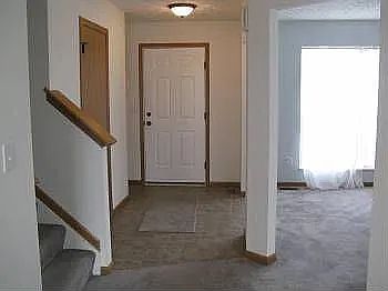 4th image of 519 Stone Shadow Dr