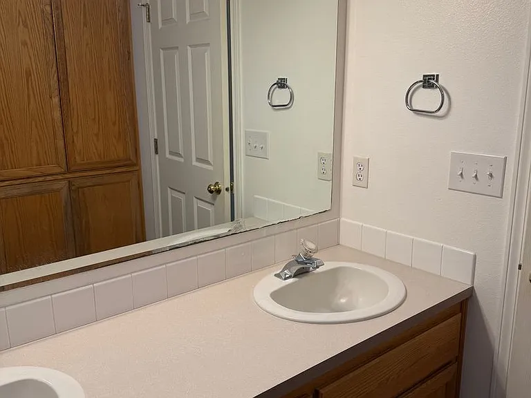 1638 Fetters Loop — Photo 27