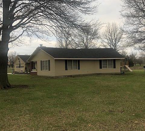 2nd image of 319 Hillside Dr