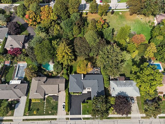 5th image of 48 Royal Rd