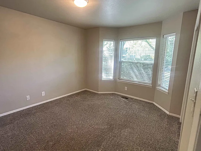 1498 N Hartman St #102 — Photo 15