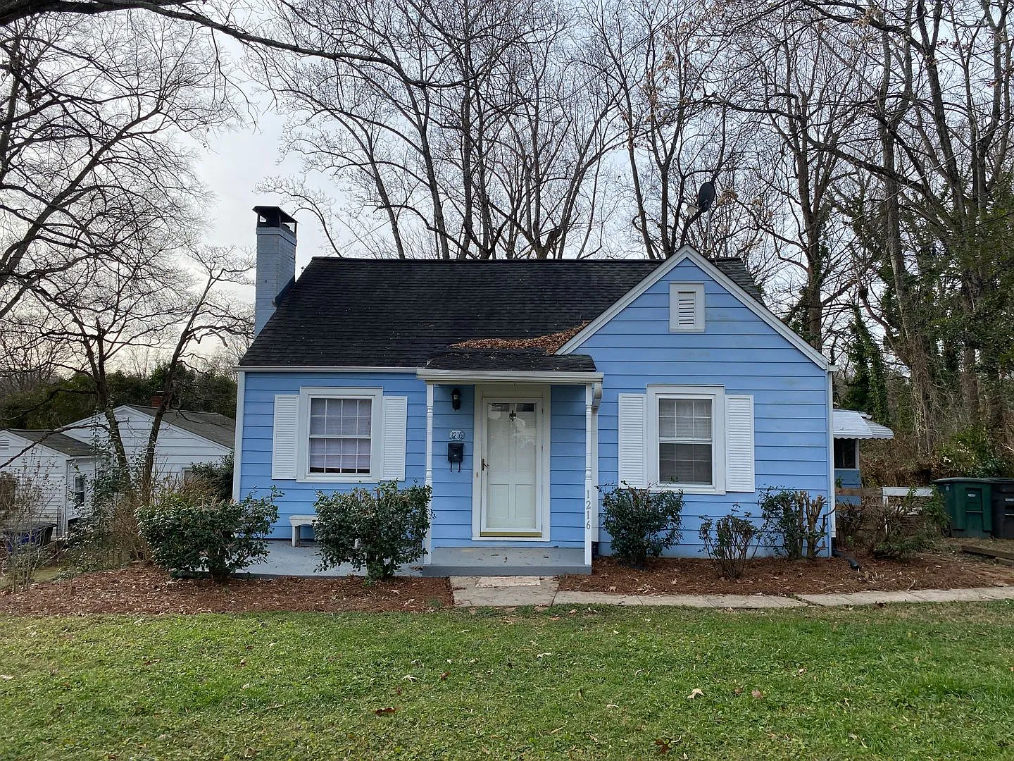 1216 Ford Street — Photo 1