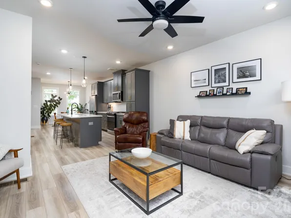 5018 Tiny Ln, Charlotte, NC 28203